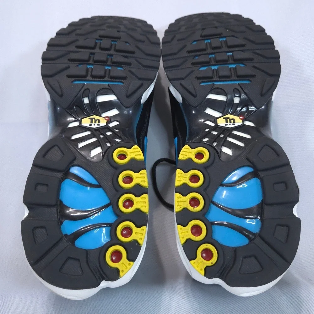 Nike Air Max Plus Laser Mens 10.5 Running Shoes Black Blue TN Air Sneakers Mint